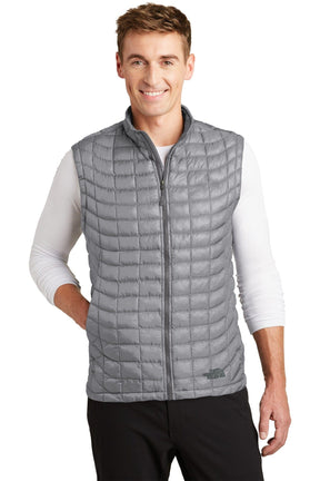 TNF  ®  ThermoBall     Trekker Vest. NF0A3LHD